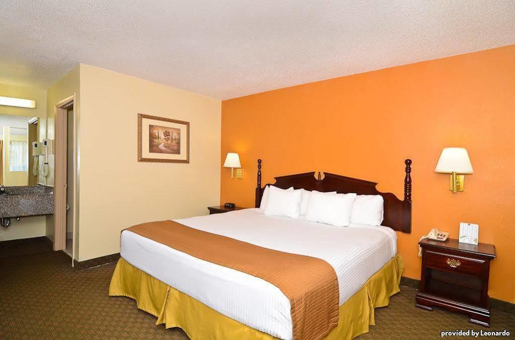 Western Royal Chattanooga